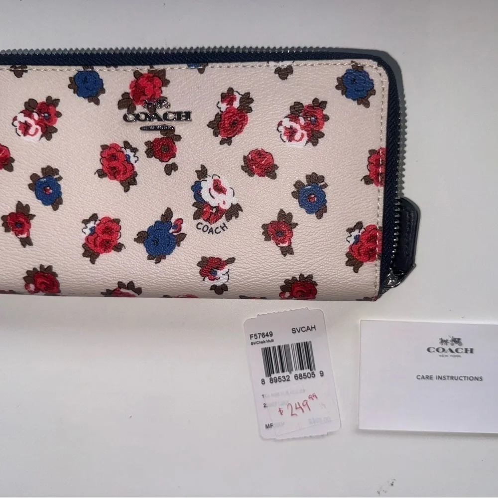 Coach floral print zipper around long wallet, beautiful flower, NWT in box.